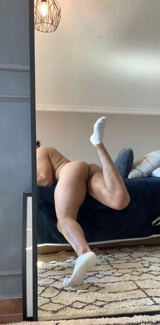 Who wants my Latino ass??