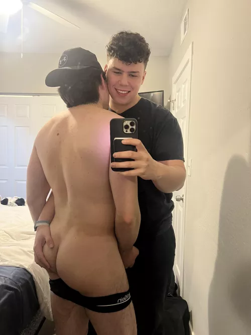 Who wants to watch us?☺️