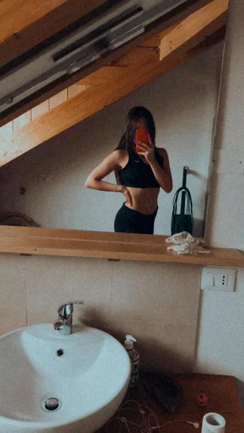 🏃🏻‍♀️🏋🏻‍♀️