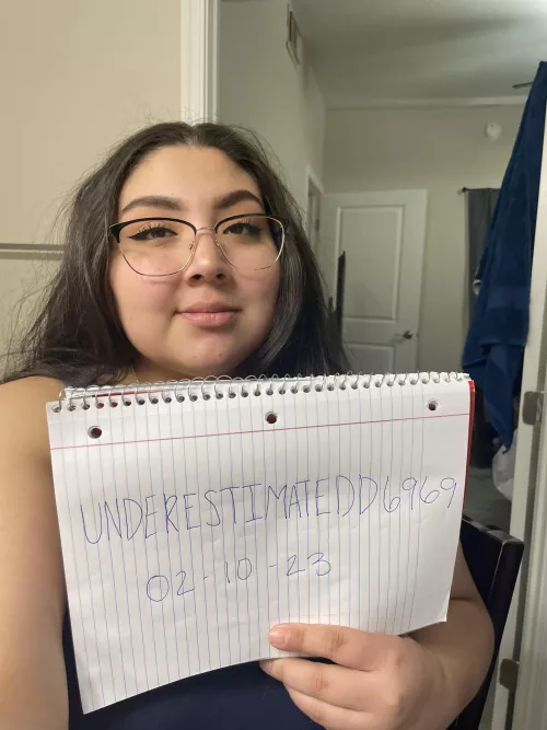 Bbw latina here hope y’all having a horny good day