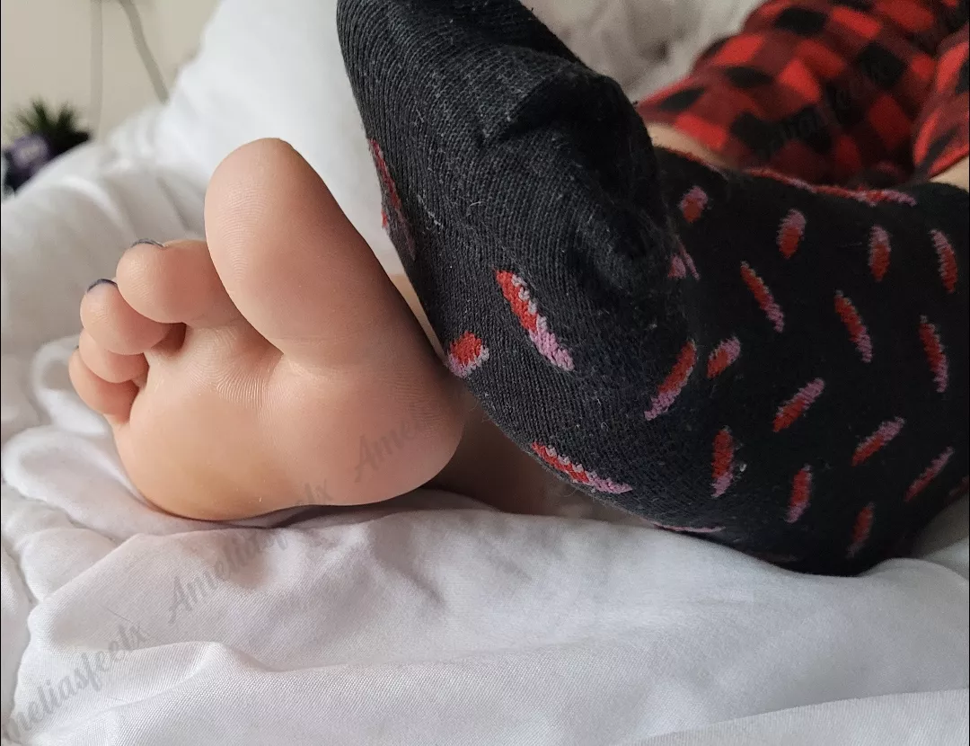 Come massage them for me 💋