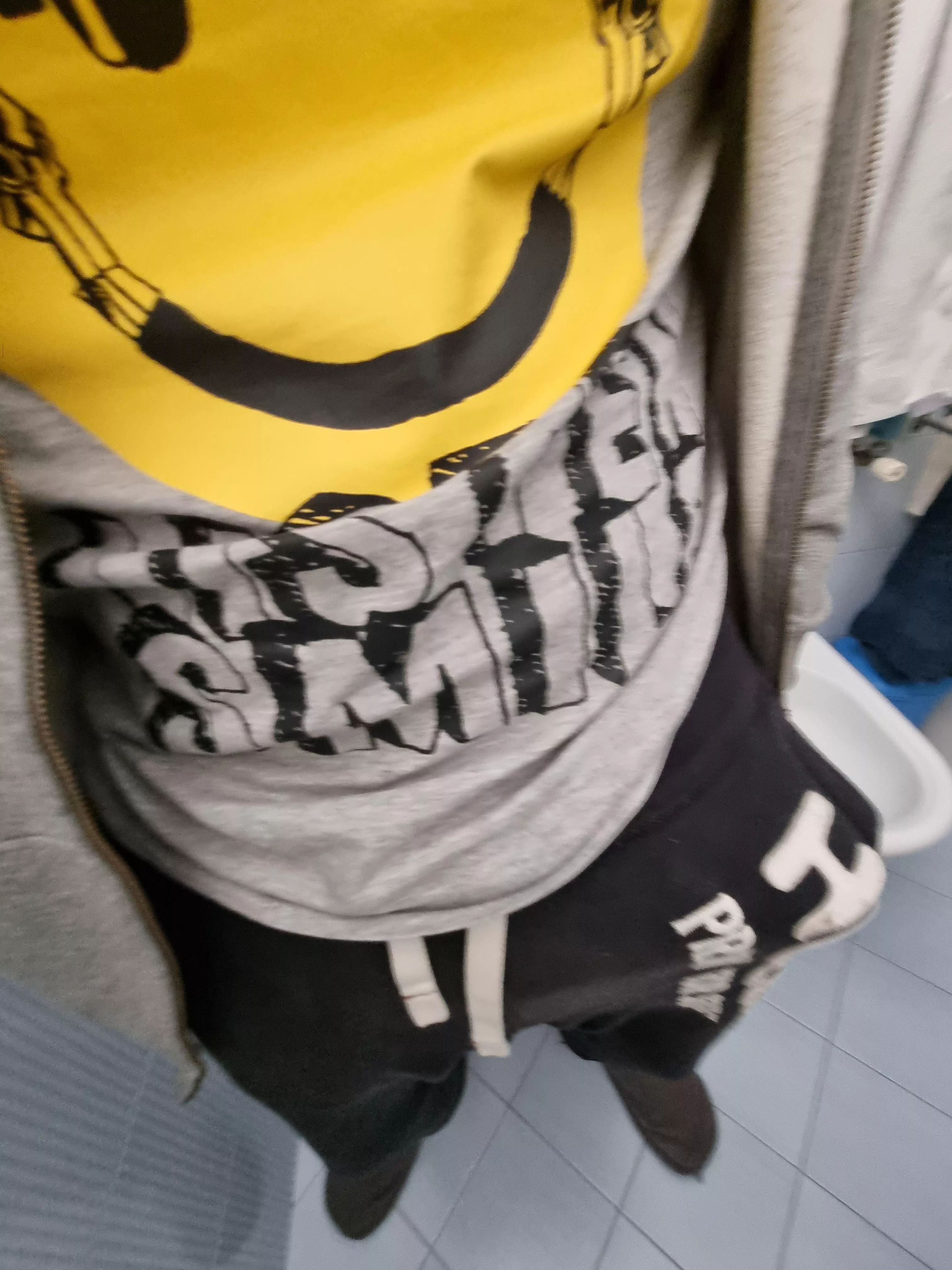 Dm if you want me to take my pants off