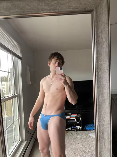 Do you like my uniform?