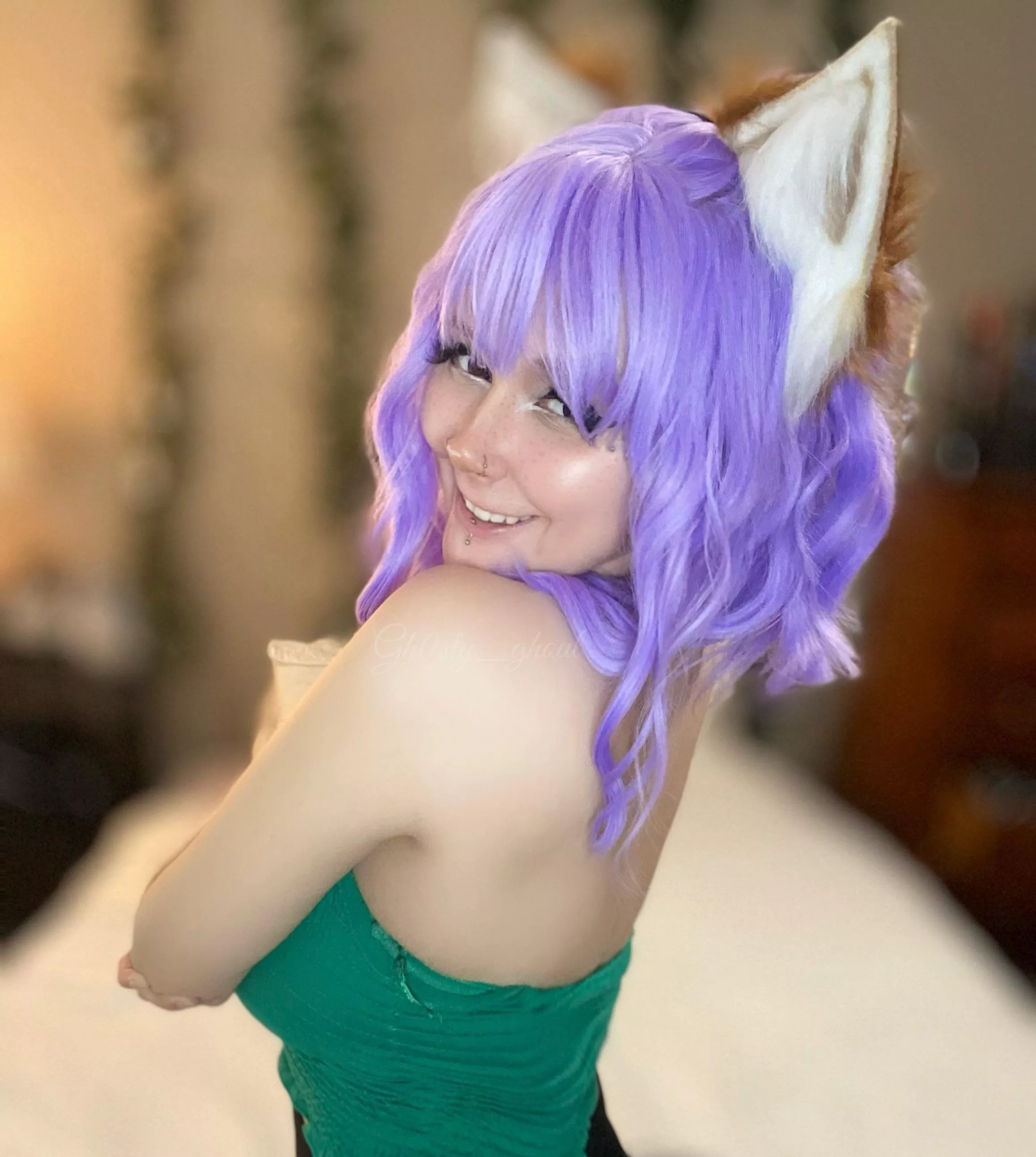 Does this fox suite purple hair? Oc