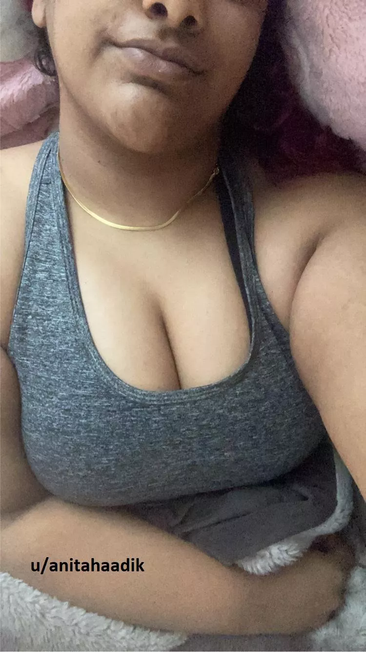 [F] Can't sleep, need your cock inside me