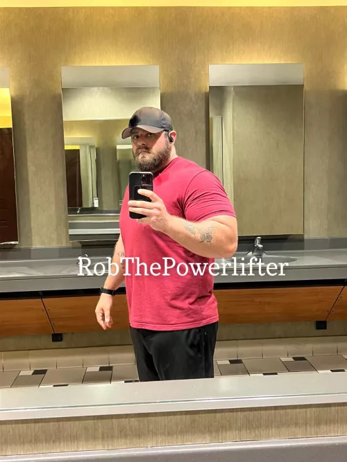 Happy Friday, are you getting it in today? E