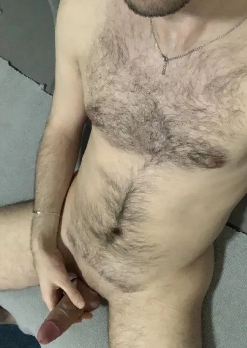 hi, is this hairy enough for you? ;) sc: heymrgri