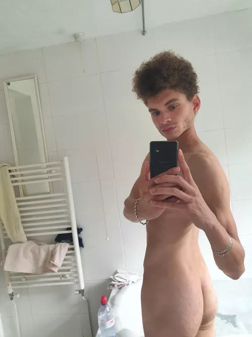 hope im welcome here