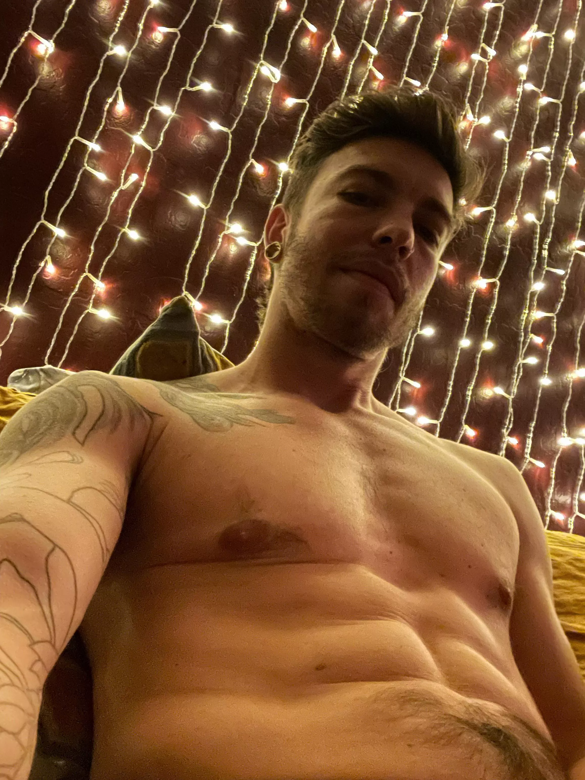 Hung up these waterfall lights earlier today and got home in the evening to find I am very happy with them 😍