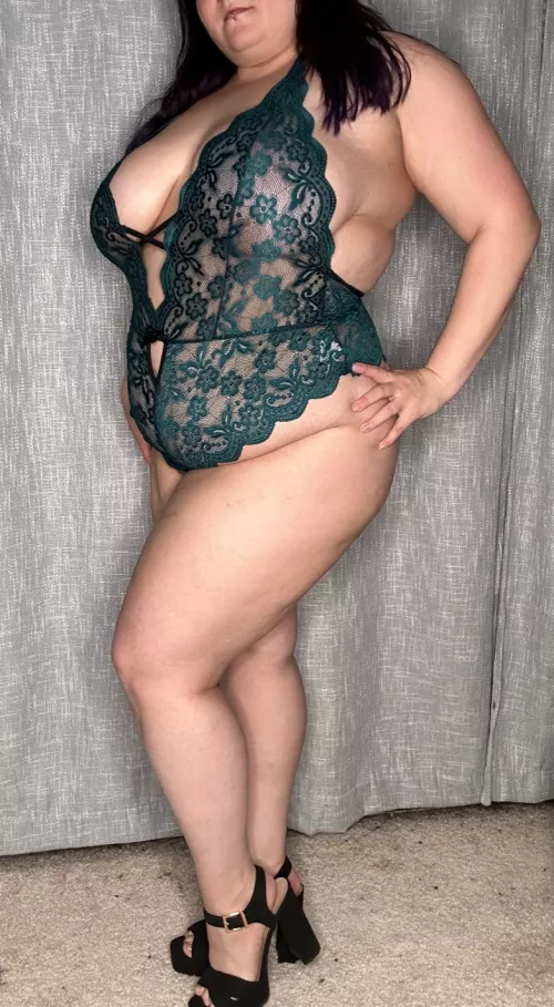 I love the way this dark green lace looks against my skin