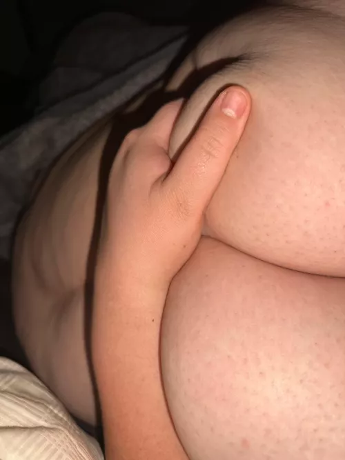 I need a cuddle buddy 🥺