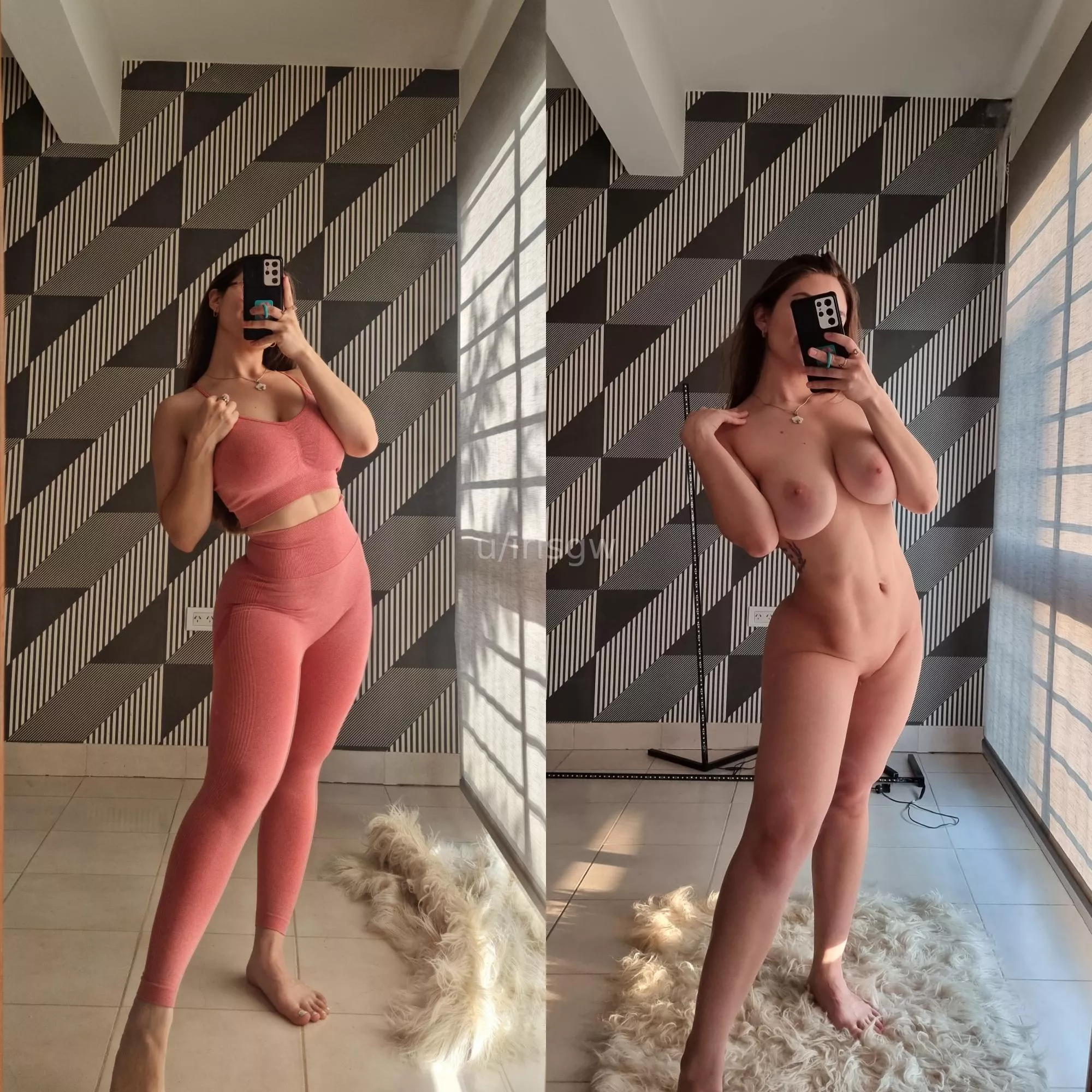 I took off my clothes to show off my tummy [IMG]