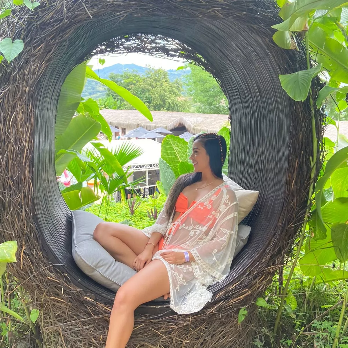 Kinda imagining how it goes doing it outdoor!