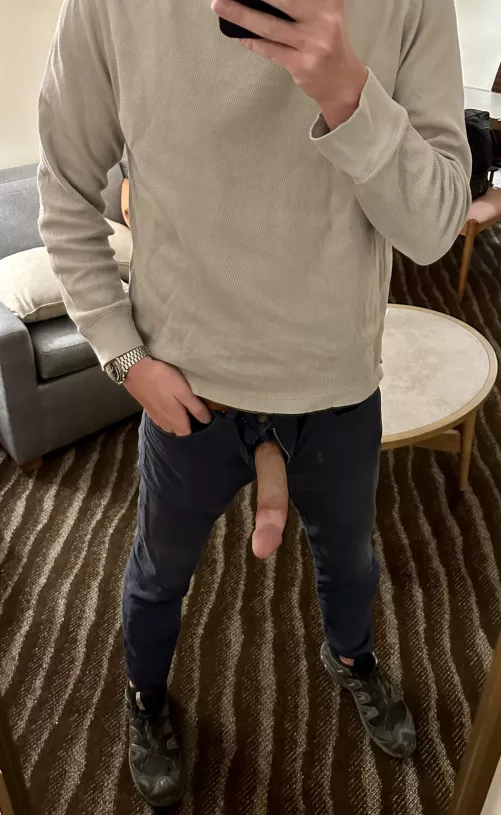 More hotel room boners.