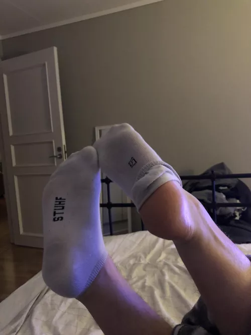 Plz tickle me (18M lee)