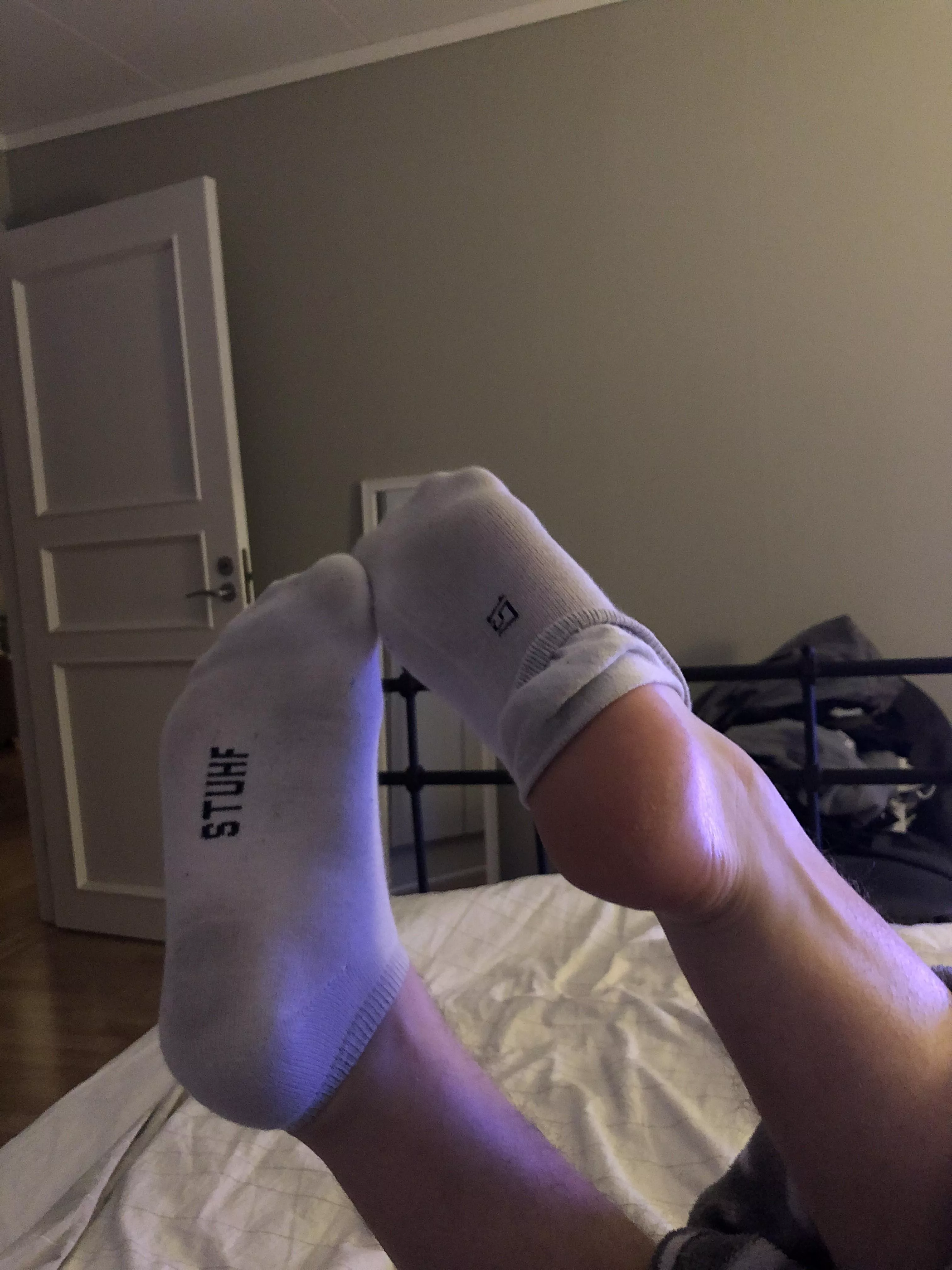 Plz tickle me (18M lee)