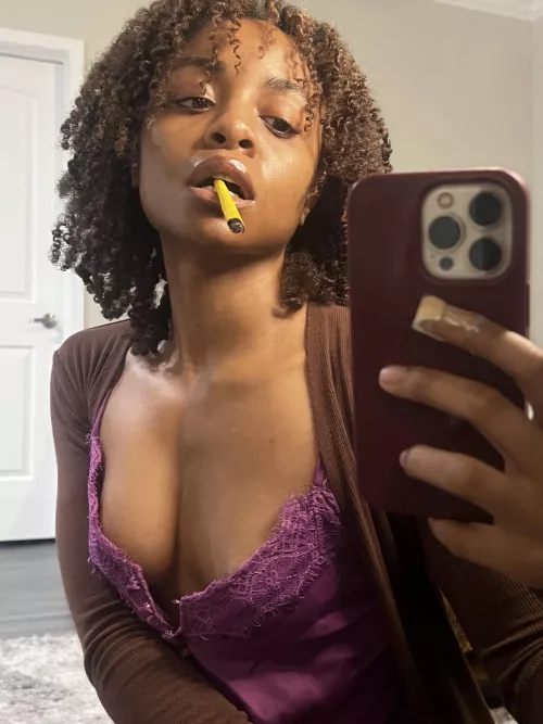 Smoke Yellow Rose Cones🌼