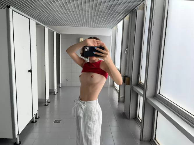 So much fun taking nudes in public… anyone can see you at any point 😇