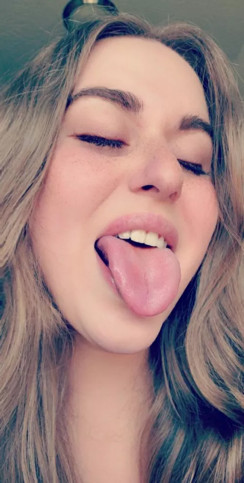 soft hrt femboy 💕