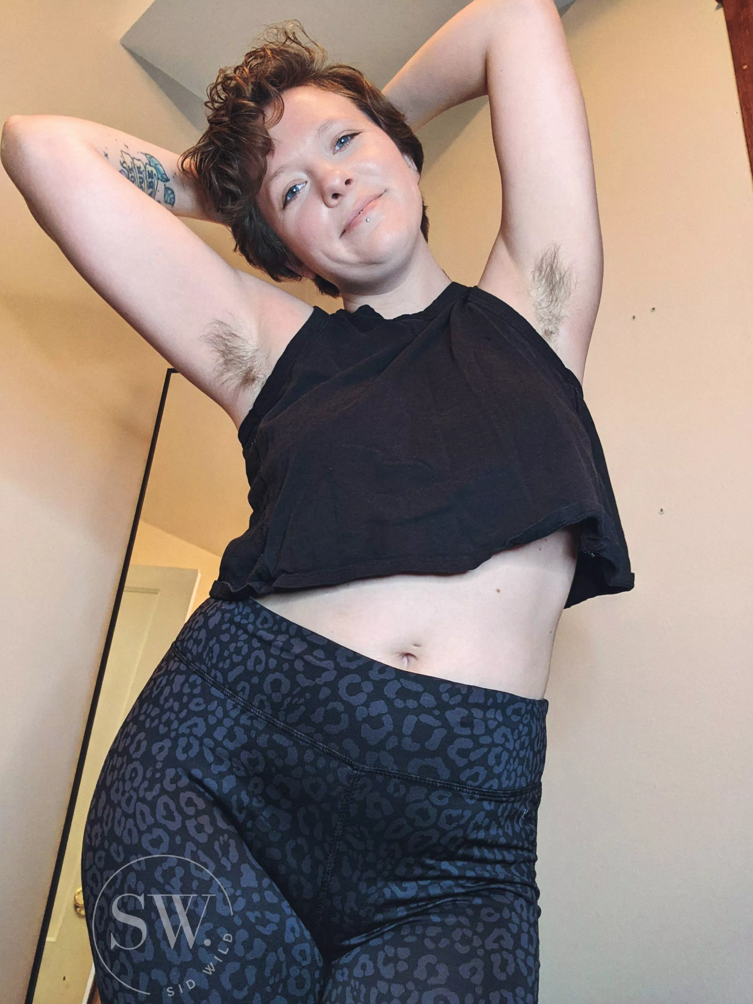 Staring at you staring at Me💕