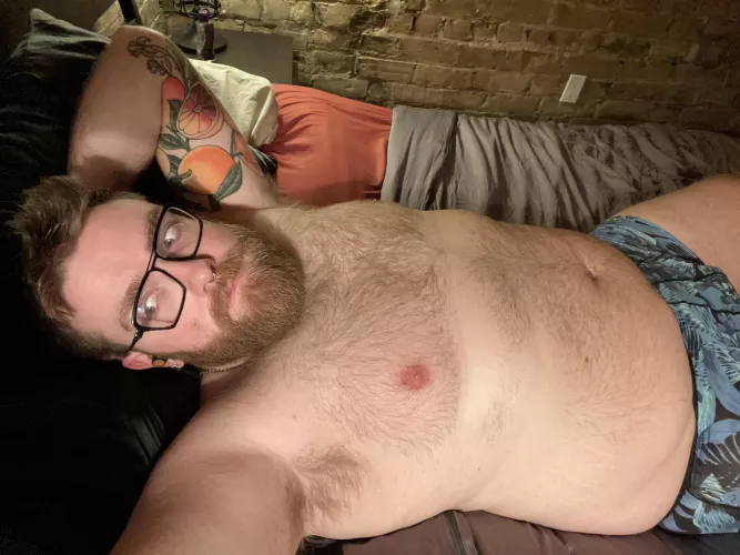 Too much on my mind, need someone on my body