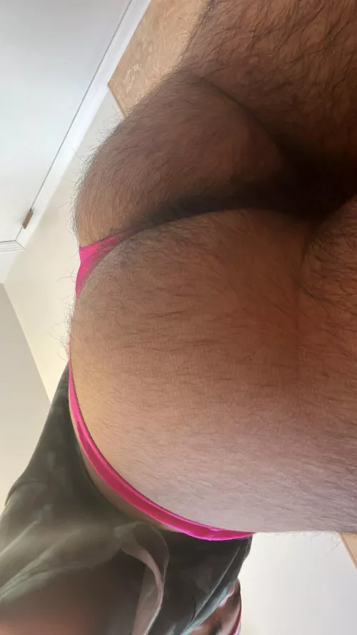What big dick dom would use my hairy ass?