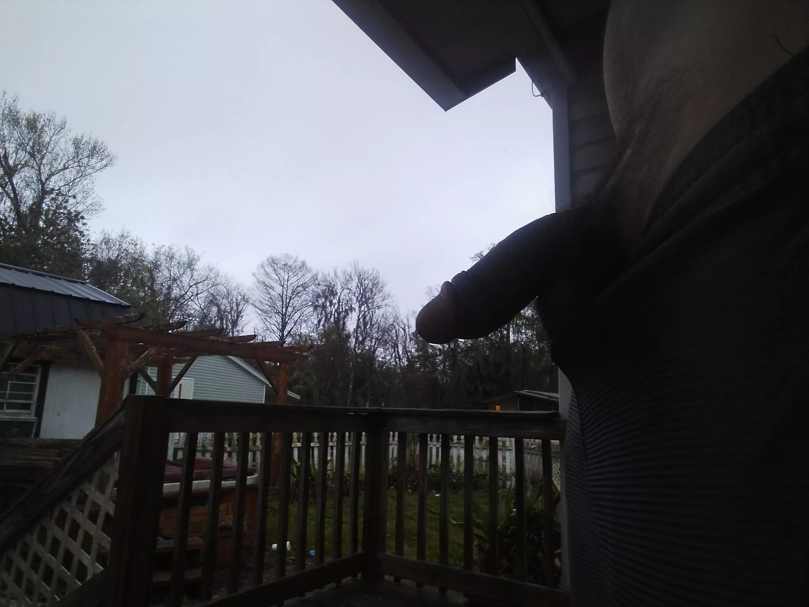 wonder if my neighbor caught me chillin this morning