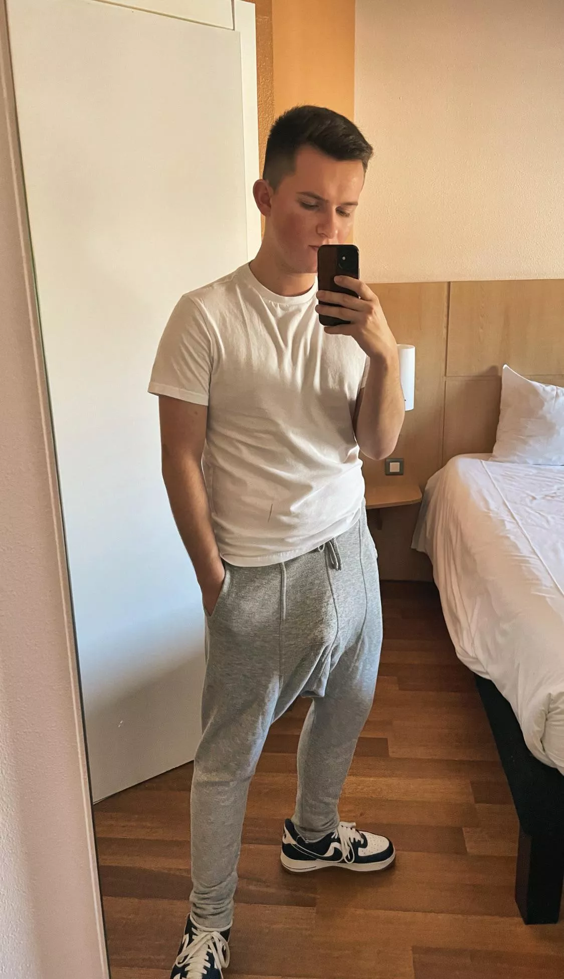 23 belgium lad snap grey_chav