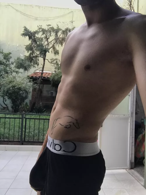 27 yo from Argentina I’m about to shower and need some company/ must show face/ sc adoliveeira1