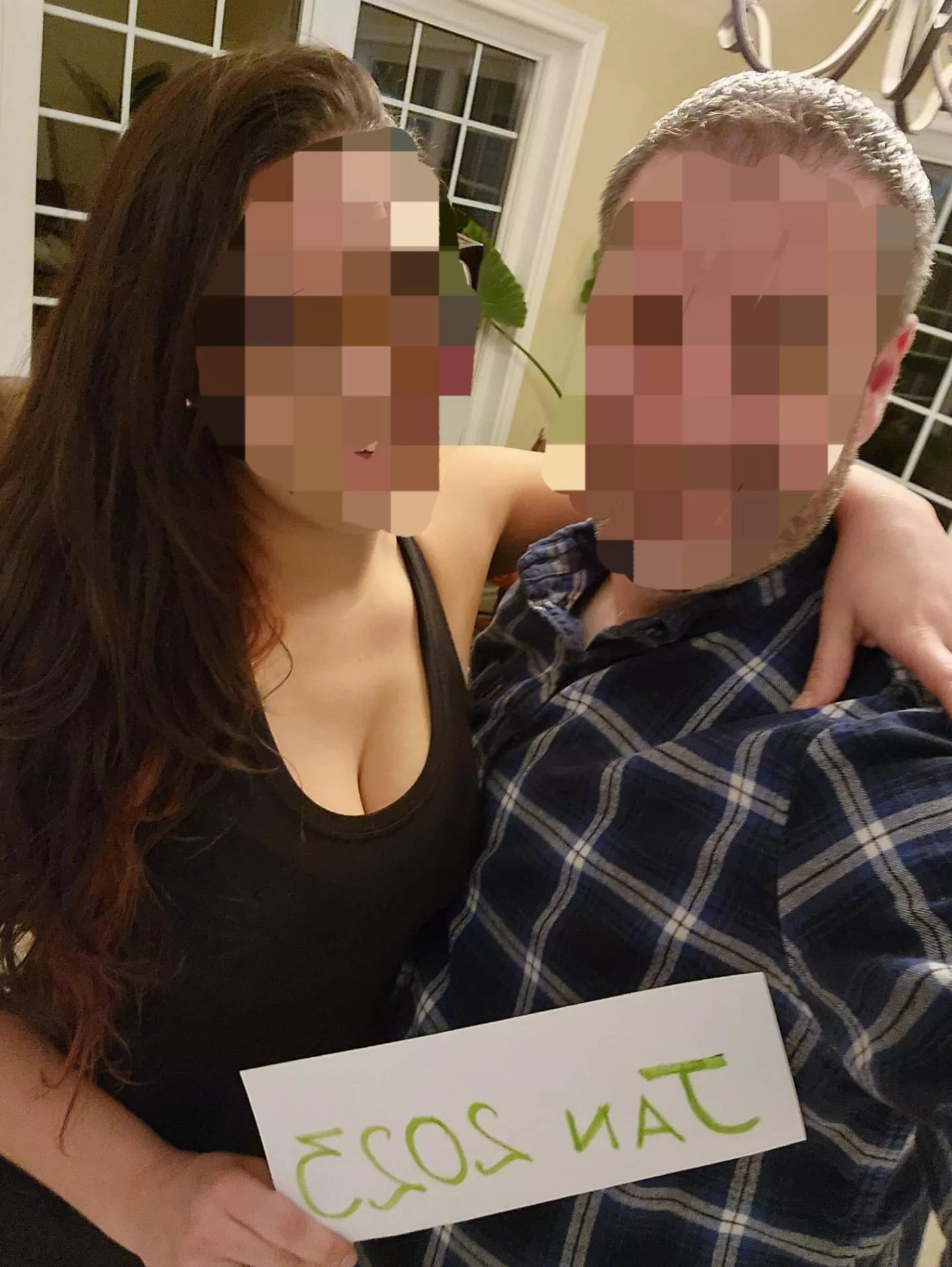 31F/36M Anyone want to have some sexy fun today in Toronto Canada?