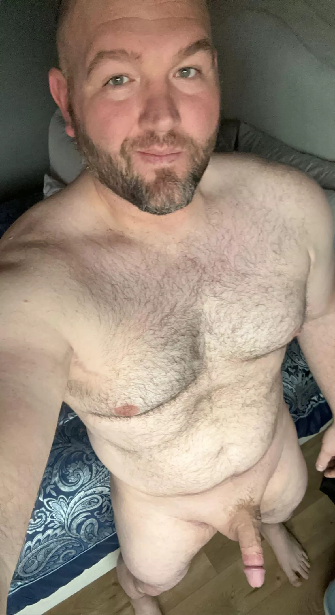 [39] Havin a good night