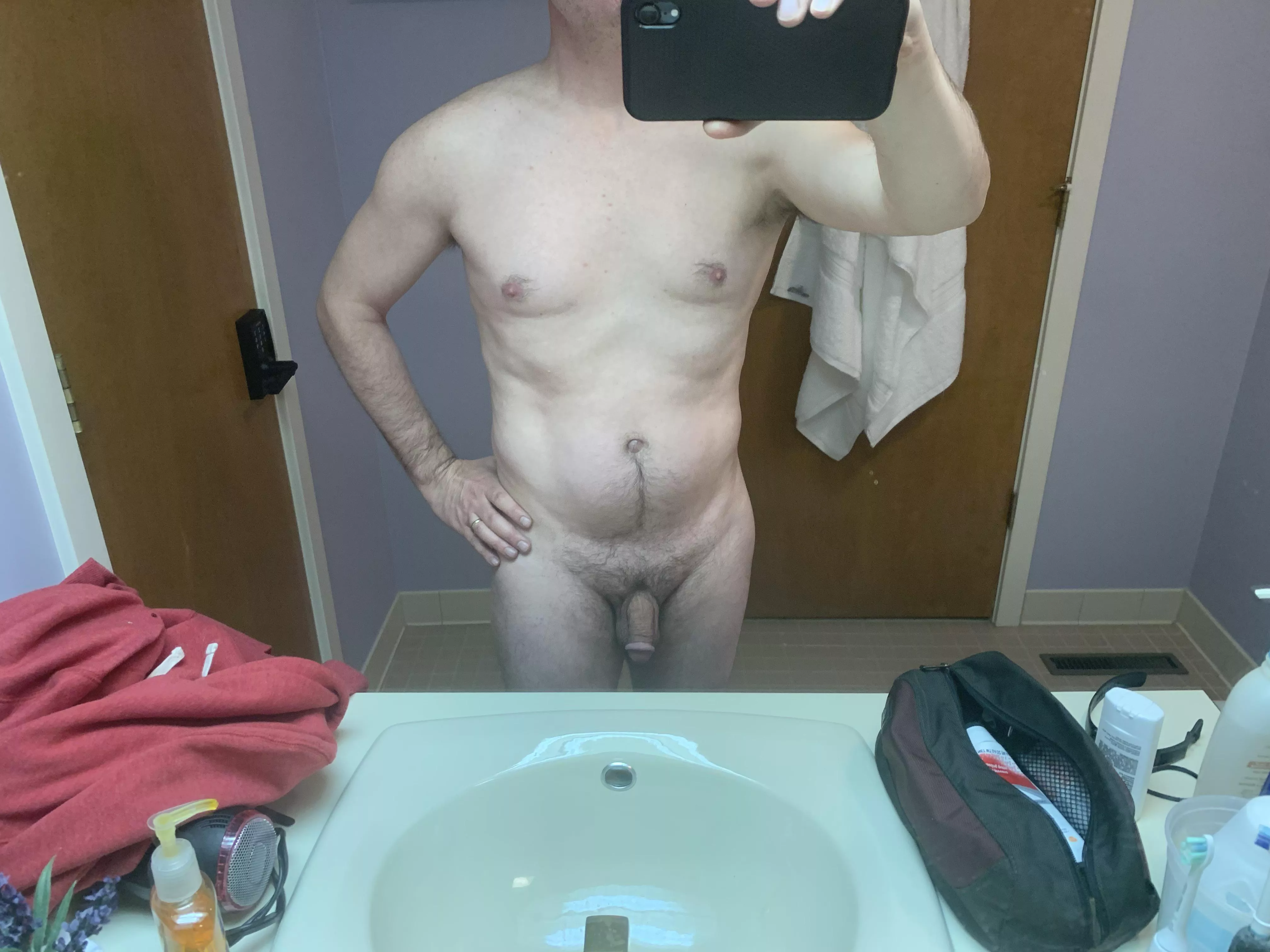 (47) Pre-shower