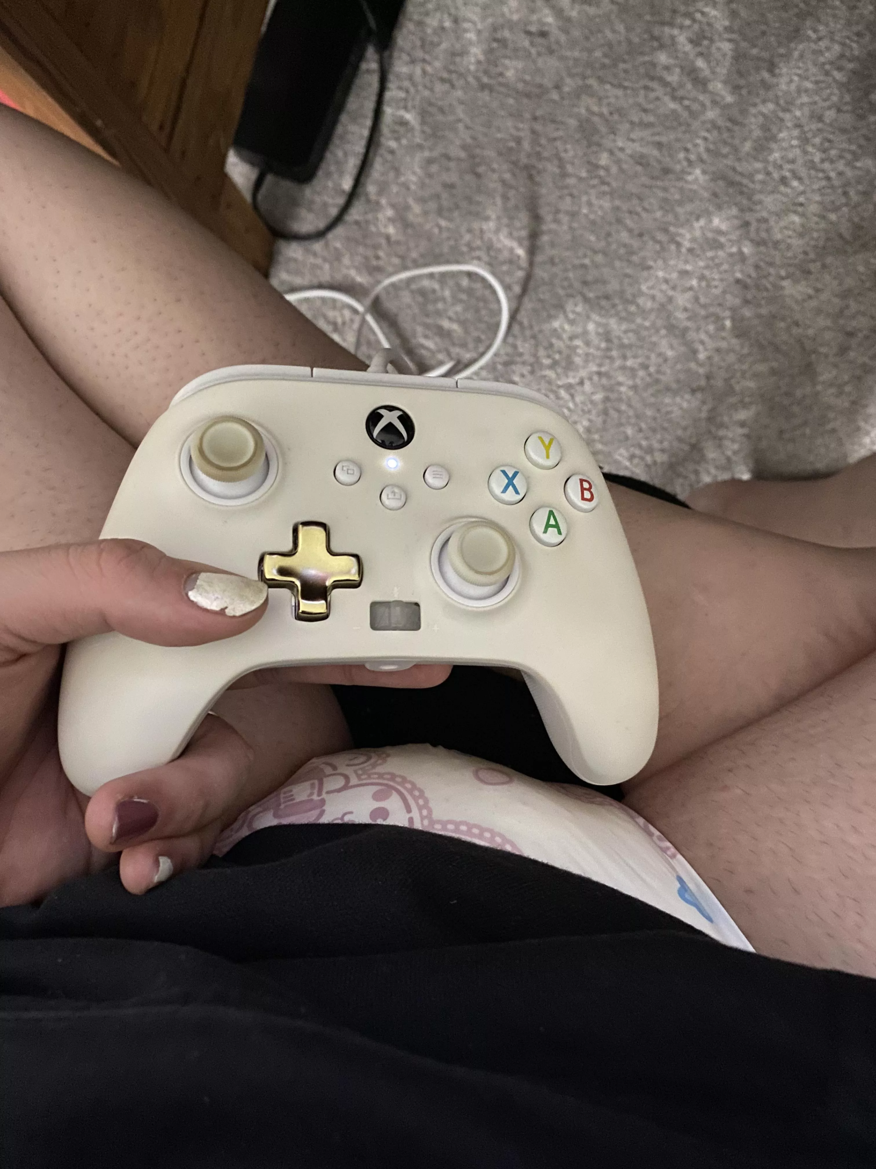 Anyone wanna be diapered and play xbox together? 🥰 F25 OC