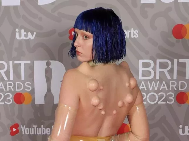 Ashnikko at the Brits