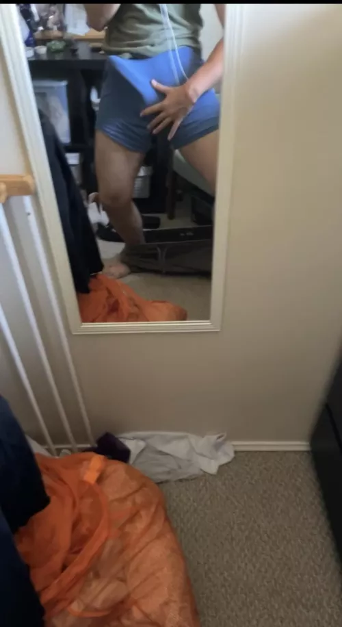 cum n pull em down for me