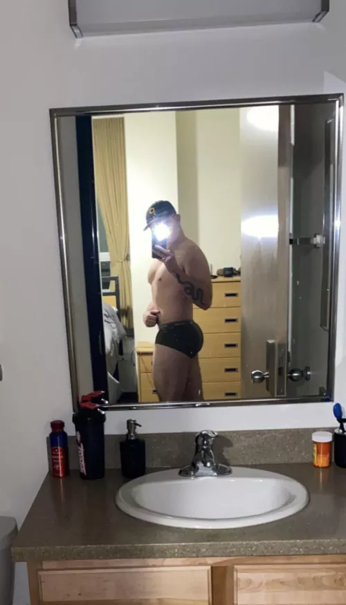 Do I have the military bod yet? 🤥