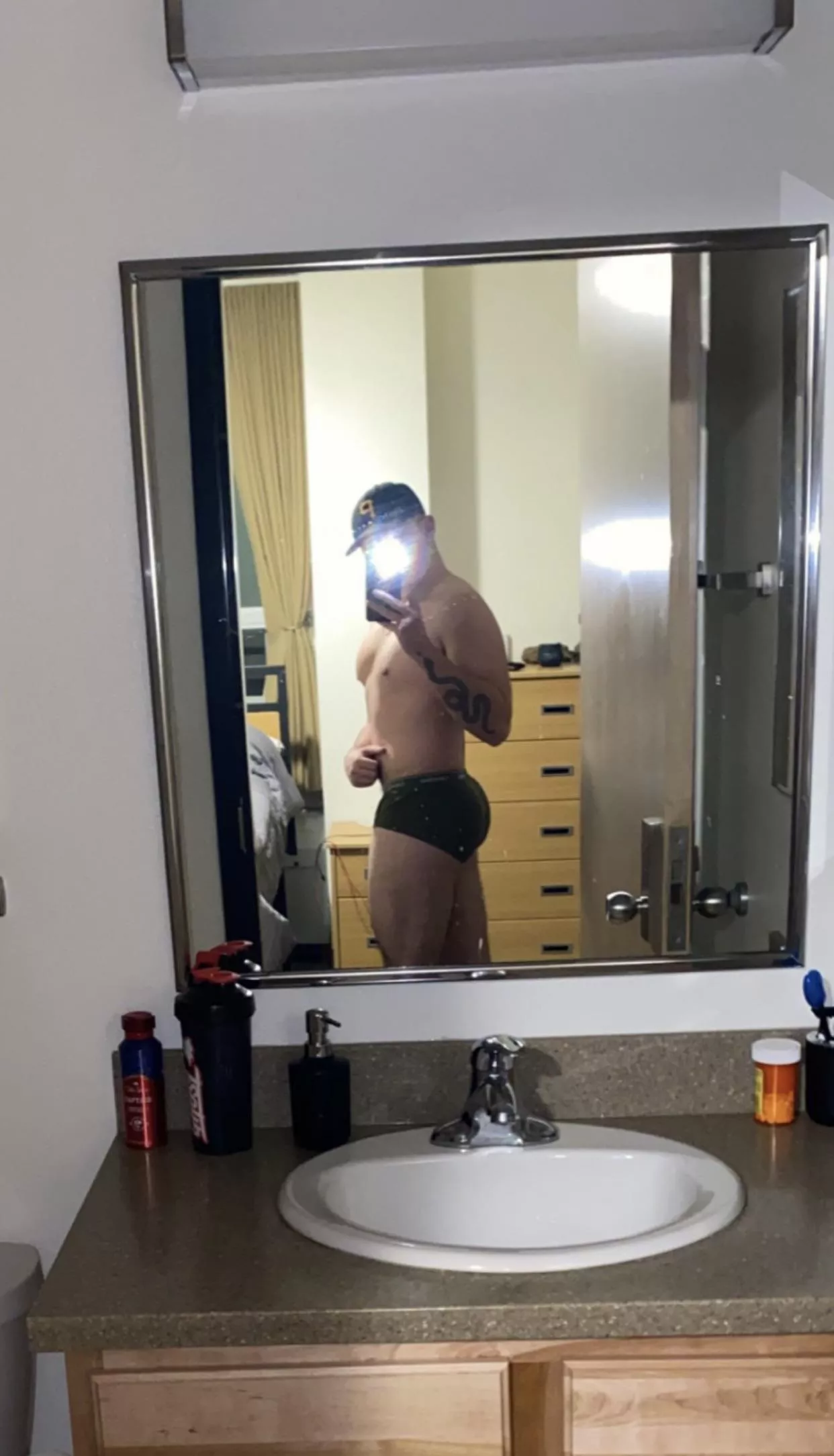 Do I have the military bod yet? 🤥