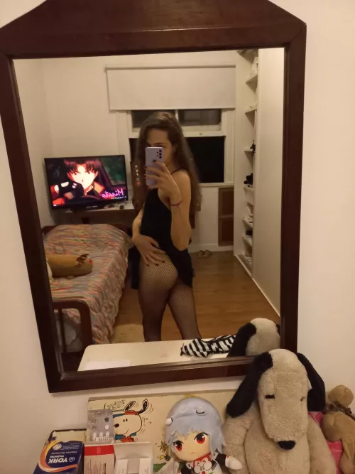 Do you like my ass in fishnets? 🥺