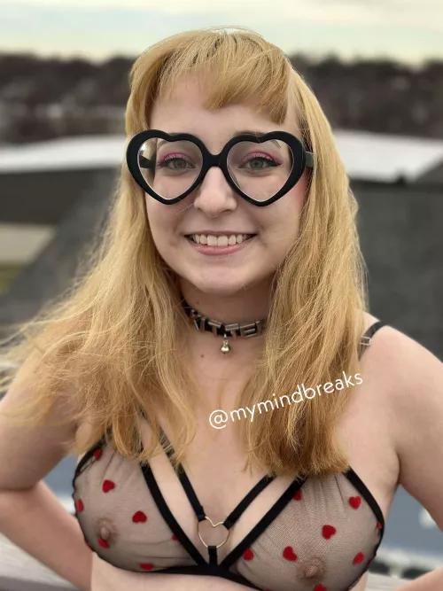 do you like petite girls?