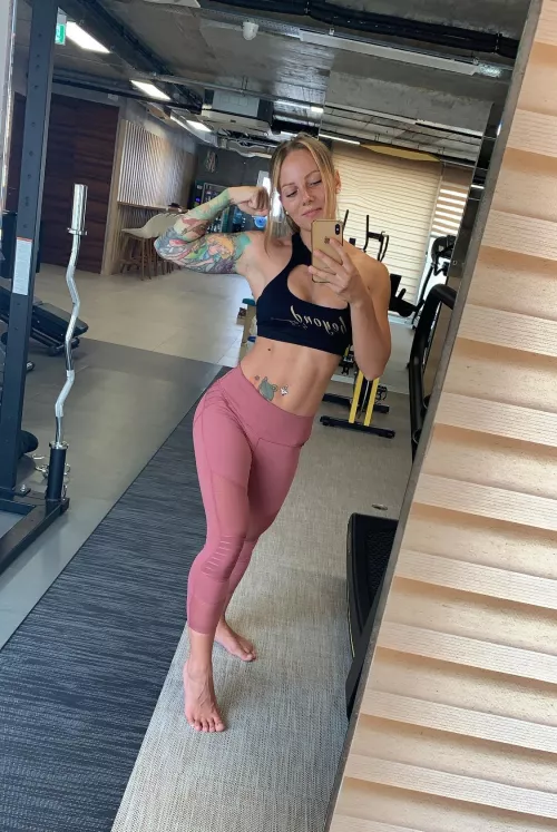 Do you wanna hit the gym with me?