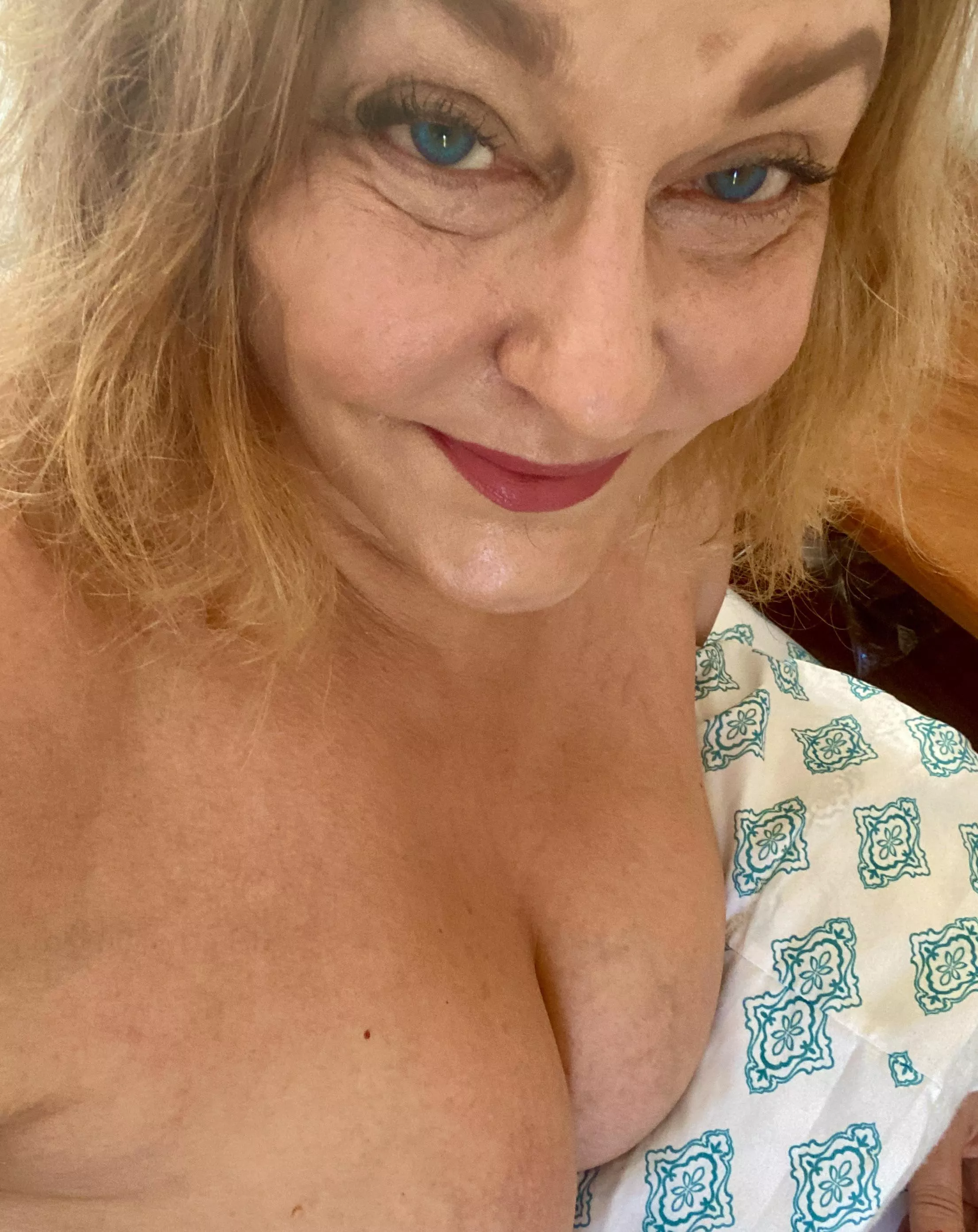 Enjoying a Lazy Tess Day