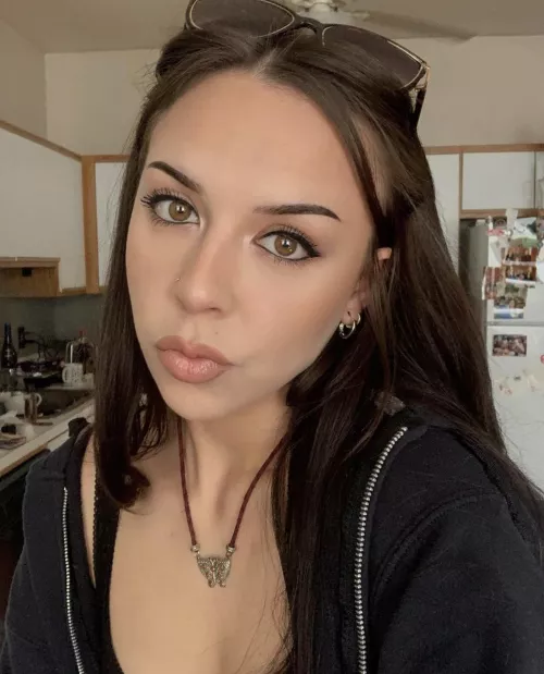 F21 I’ll take on the entire basketball team