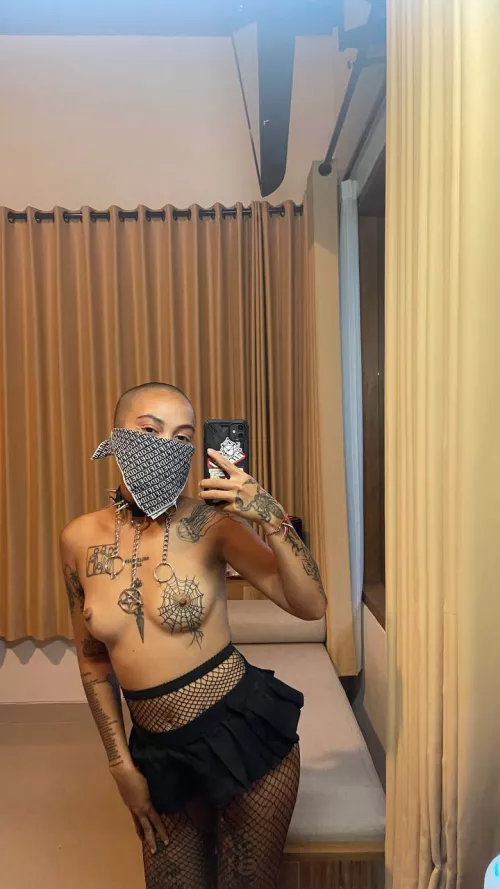 hope my adorable nude makes you harder