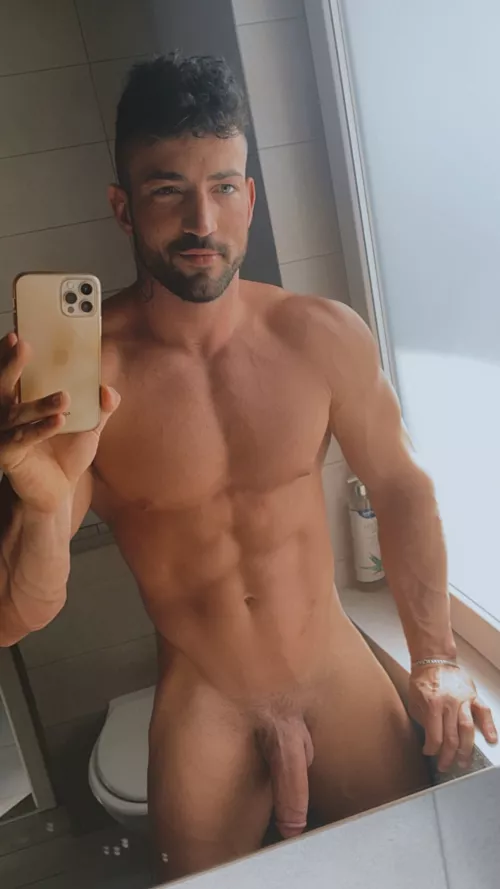 Hope you don't mind my hair ;)