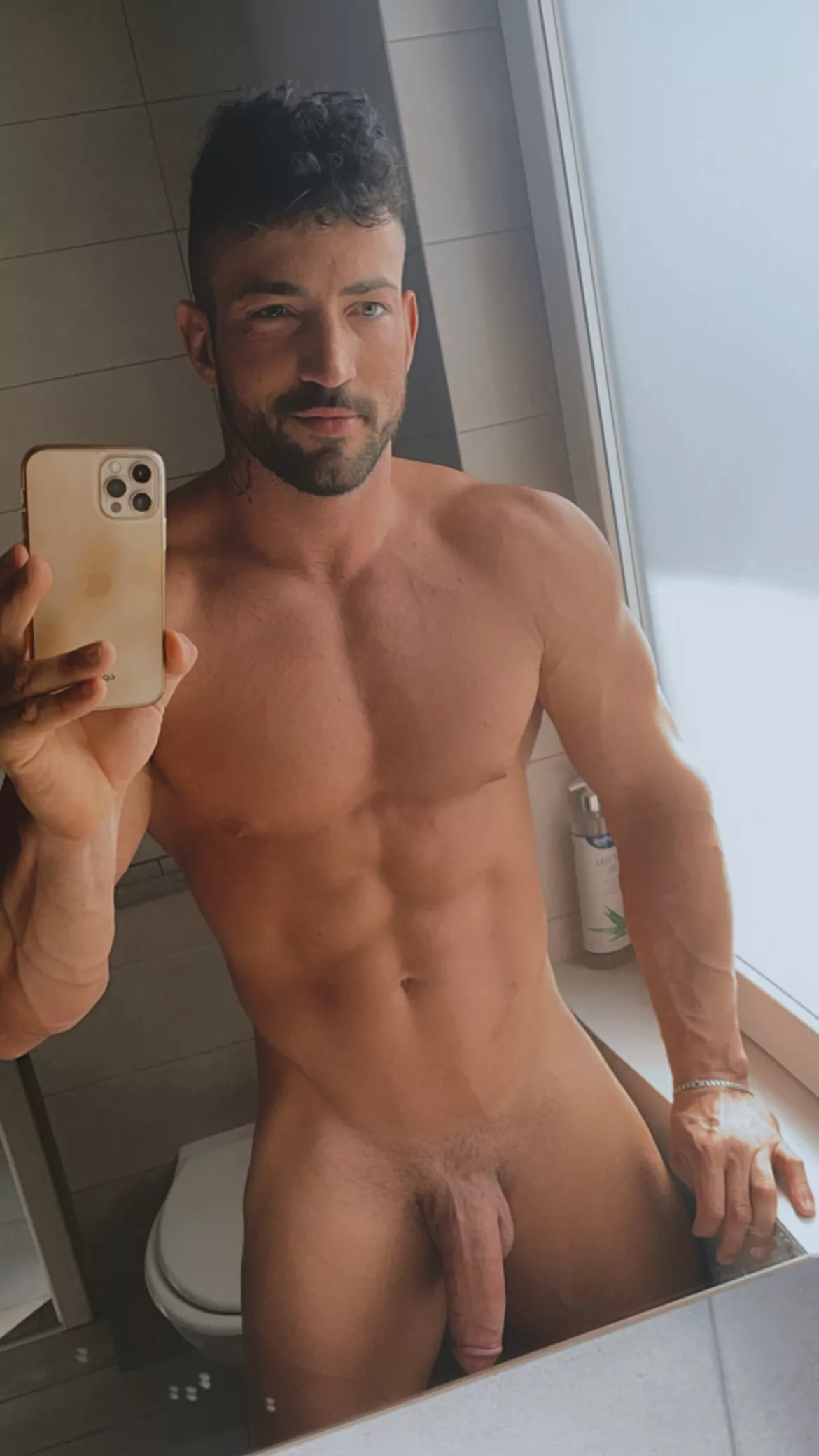 Hope you don't mind my hair ;)