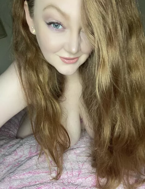 Hope you enjoy blue eyes with pale skin because I’m about to pounce on you lol <3