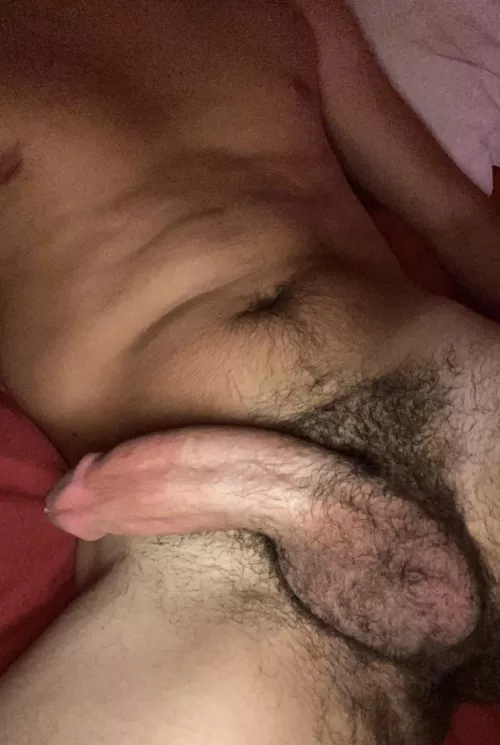 Horny soccer player. Hmu : tueschiant