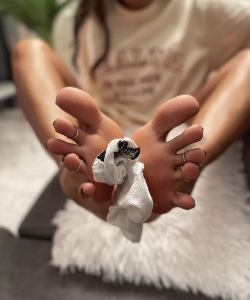 I know you want this sock!!