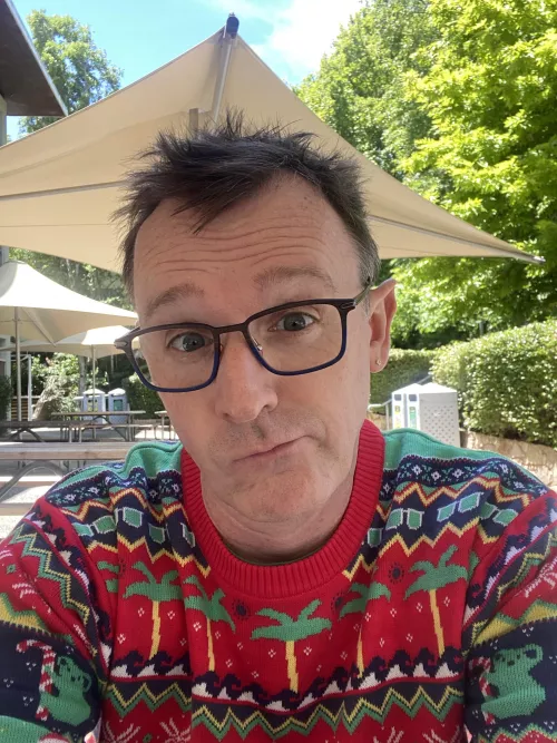 I like this photo from Christmas. Look ok for just turned 50 🤷🏼‍♂️