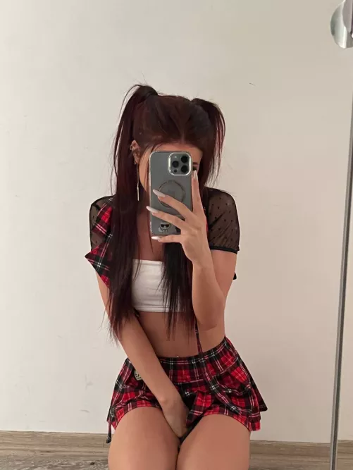 I want to have a blowjob lesson in our school